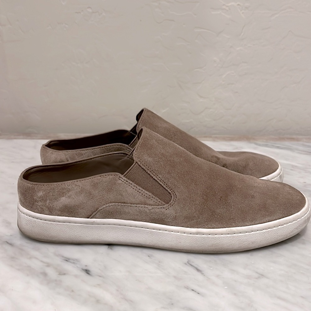 Women’s Vince, brown suede mules size 6